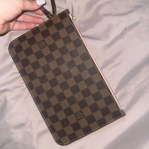 Lv neverfull pouch MM